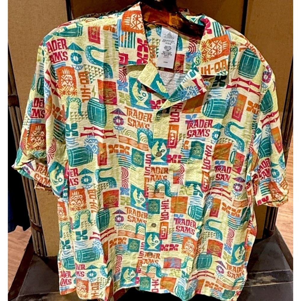 2025 Disney Parks Polynesian Resort Trader Sam's Camp Shirt Small Tiki‎ Bar
